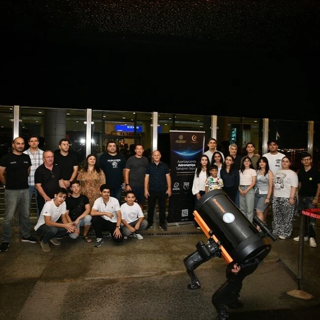 Sentyabrın 7-də Park Bulvar AVM Tusi-Bohm Planetariumda 2025-ci ilin ikinci Ay tutulmasının canlı müşahidəsi həyata keçirilib.